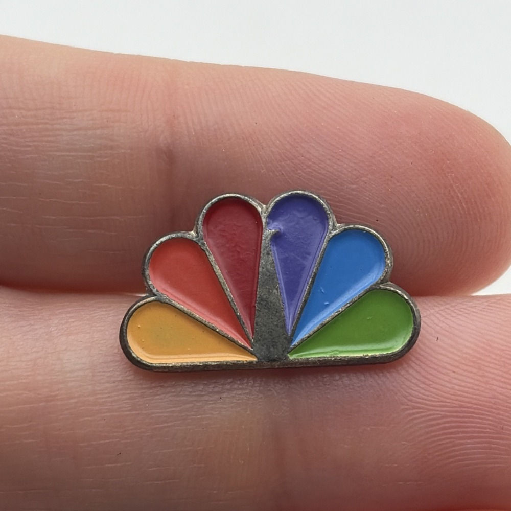 NBC Logo TV Channel Peacock Lapel Hat Pin